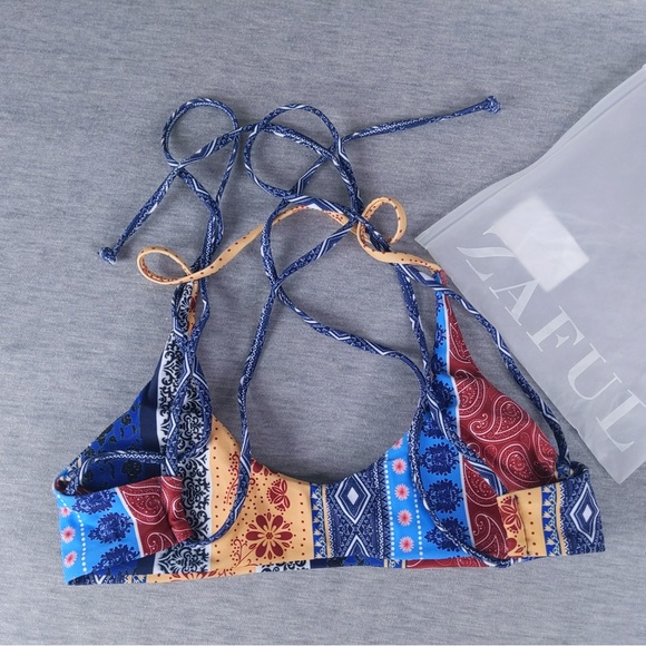 Zaful Floral Paisley Strappy Bikini Set - Picture 4 of 15